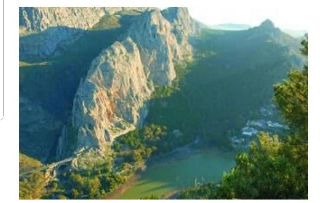 Apartamento En Cortijo Totalmente Reformado En Pleno Paraje Natural Junto Al Caminito Del Rey Y Los Sectores Mas Importantes De Escalada A Solo 2 Minutos De La Estacion De Tren アロラ エクステリア 写真